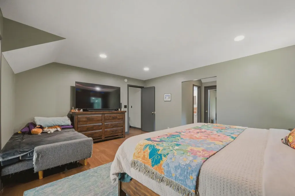 2405 N Redbud Lane Wichita KS 67204