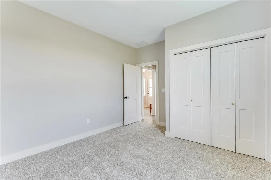 4304 N Sunny Court Wichita KS 67205