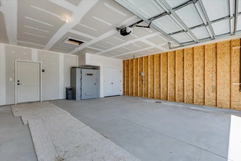 4304 N Sunny Court Wichita KS 67205
