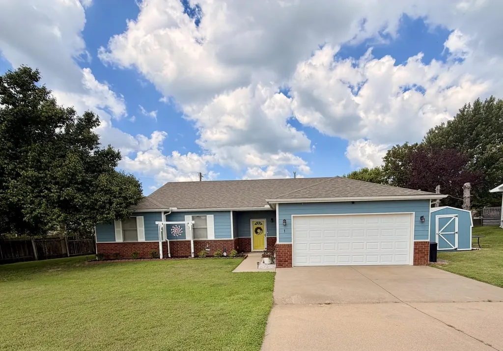 1 Lomond Terrace Winfield KS 67156