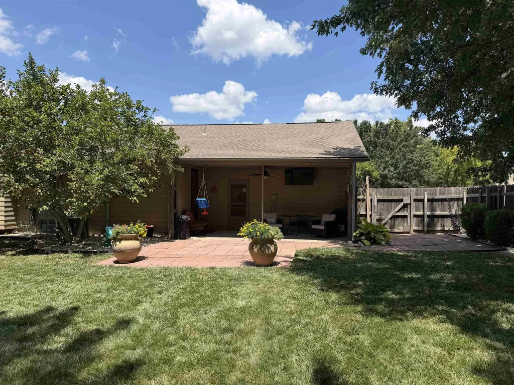 6509 E Danbury Street Bel Aire KS 67226