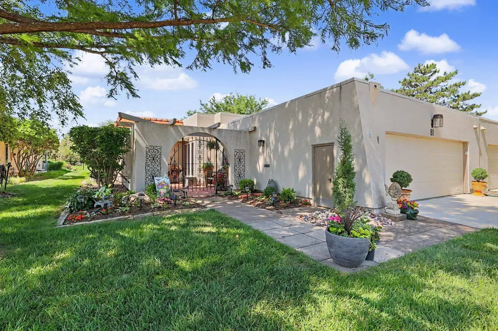 81 E Via Verde Street Wichita KS 67230