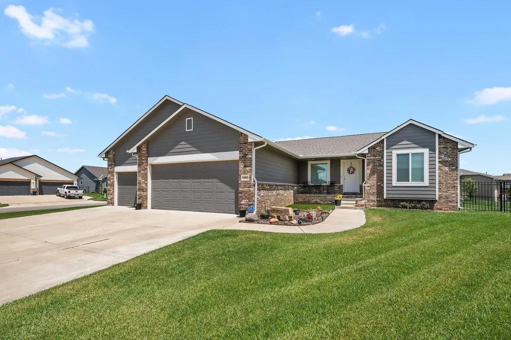 10567 W Sondra Court Maize KS 67101-4122