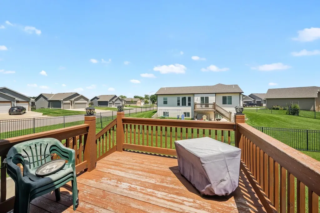 10567 W Sondra Court Maize KS 67101-4122