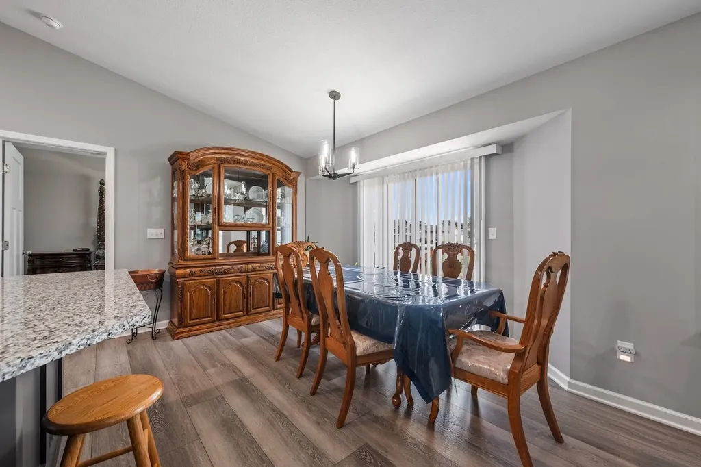 10567 W Sondra Court Maize KS 67101-4122