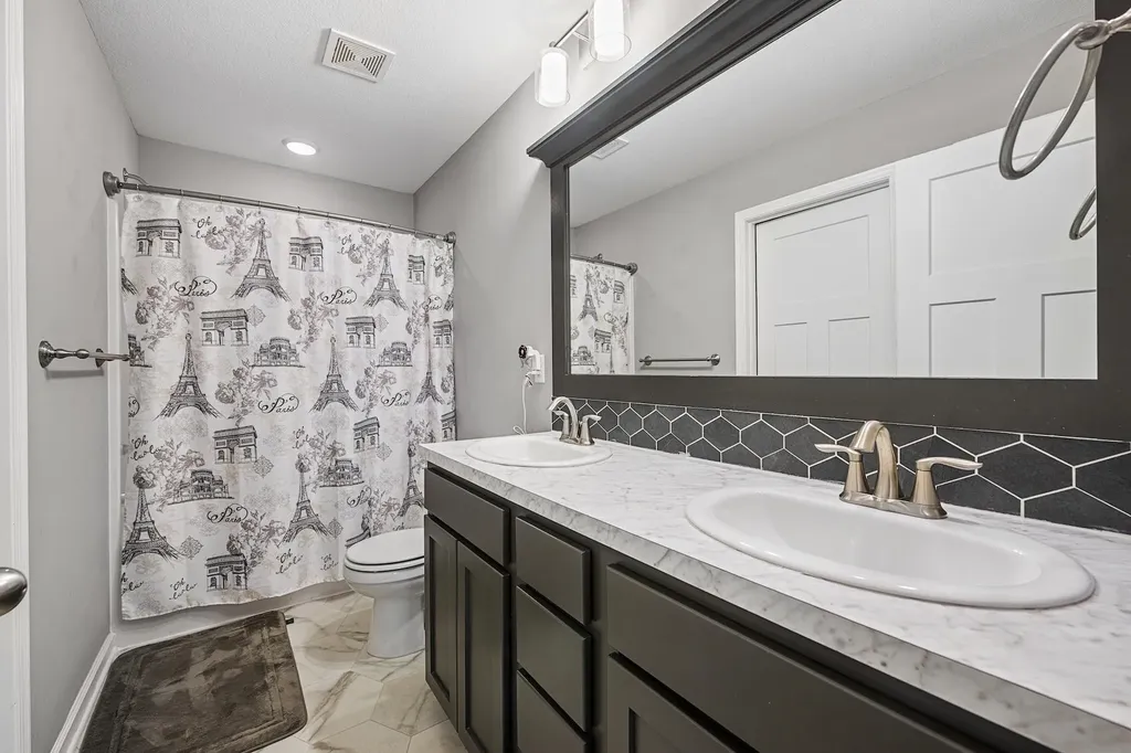 10567 W Sondra Court Maize KS 67101-4122