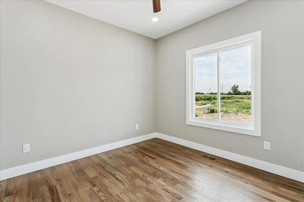 3502 S Bluelake Court Wichita KS 67215