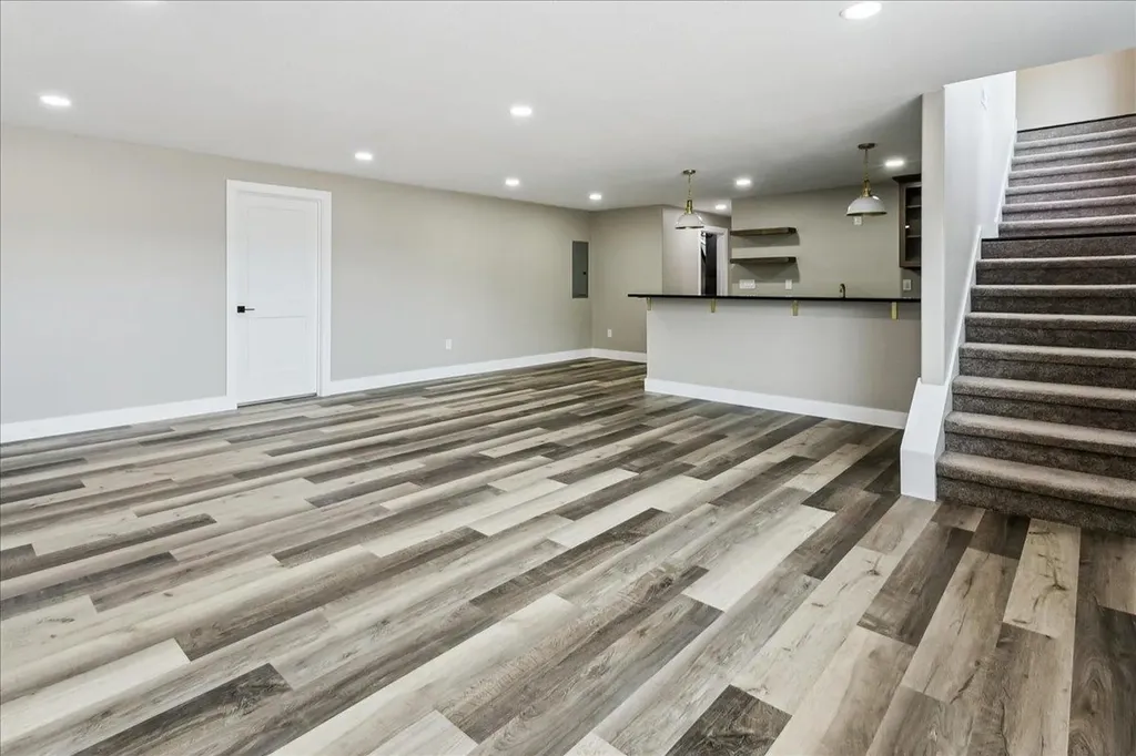 3502 S Bluelake Court Wichita KS 67215