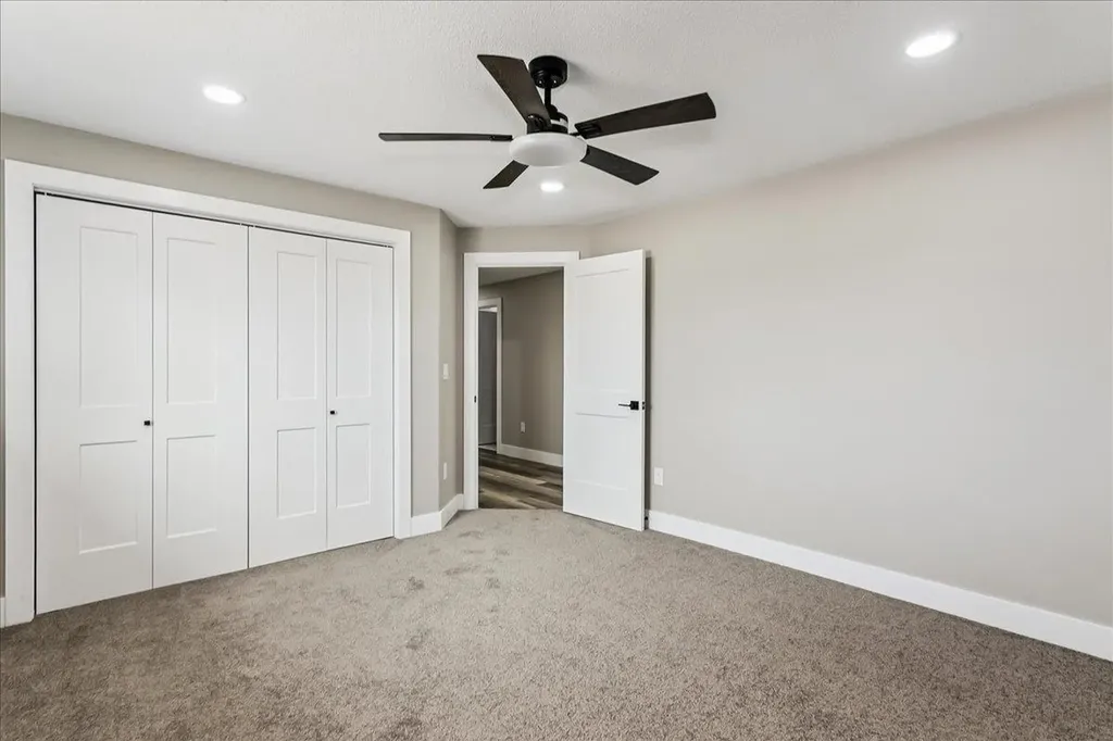 3502 S Bluelake Court Wichita KS 67215