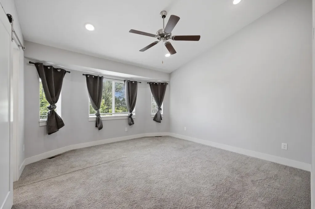 3031 N Susan Lane Mulvane KS 67110