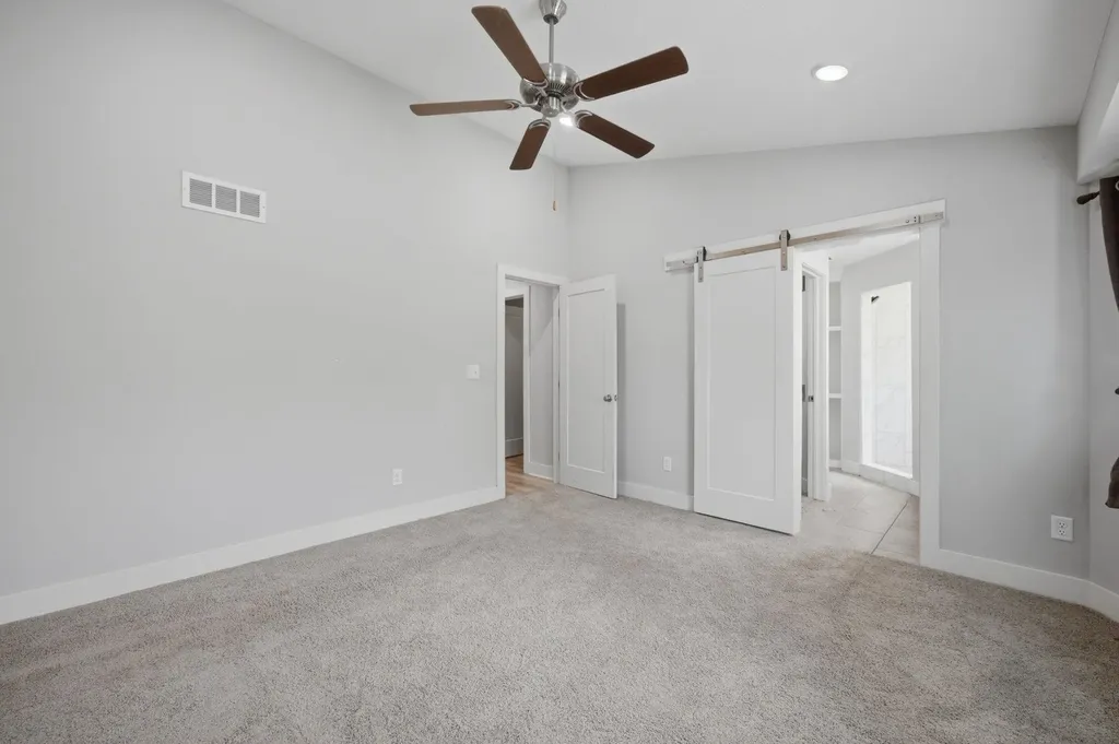 3031 N Susan Lane Mulvane KS 67110