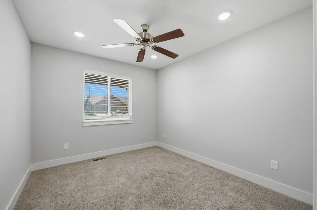 3031 N Susan Lane Mulvane KS 67110