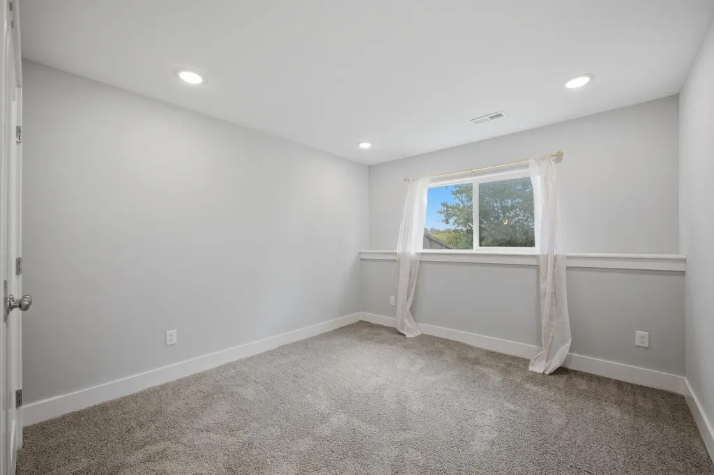 3031 N Susan Lane Mulvane KS 67110