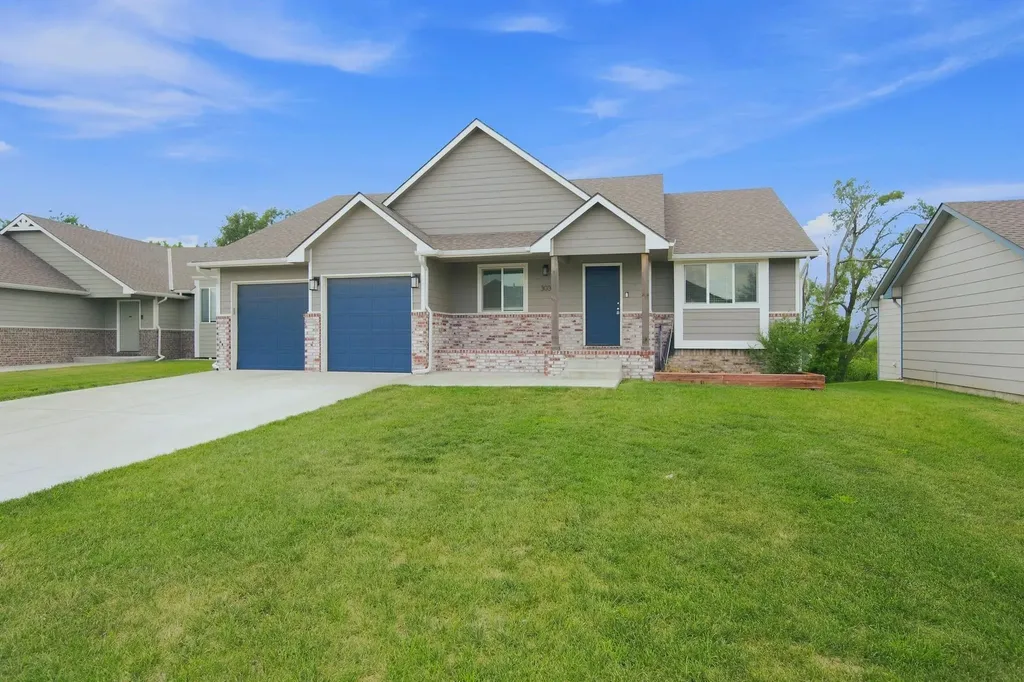 3031 N Susan Lane Mulvane KS 67110
