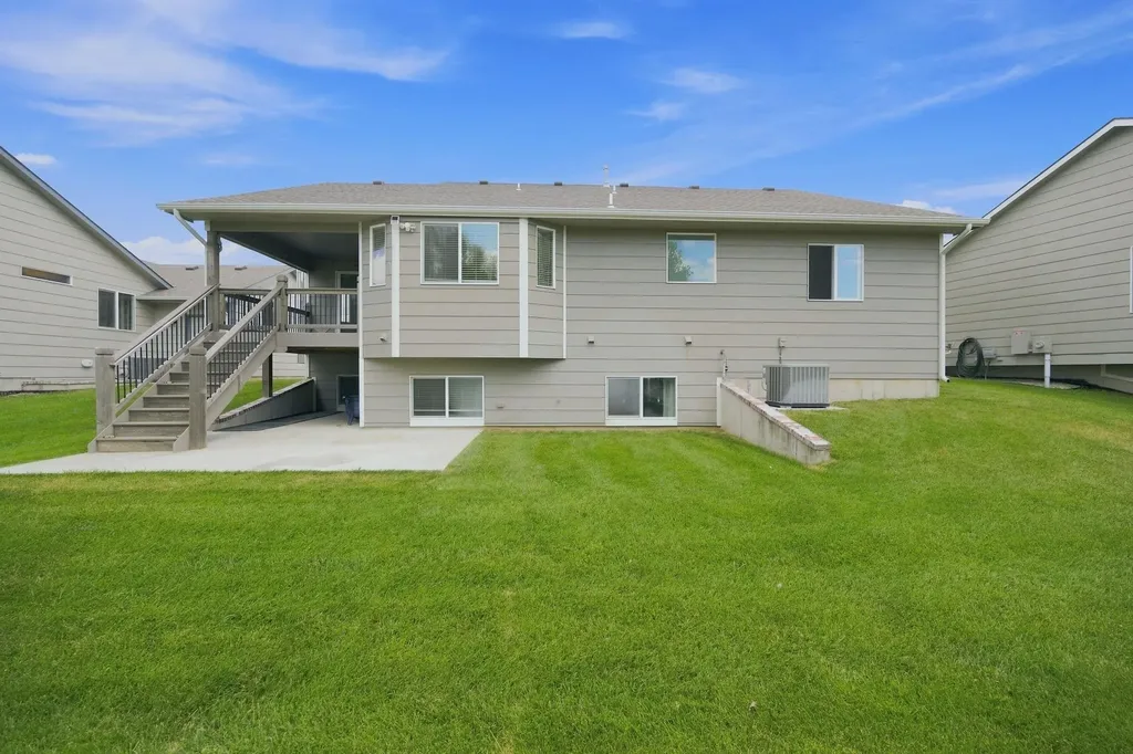 3031 N Susan Lane Mulvane KS 67110
