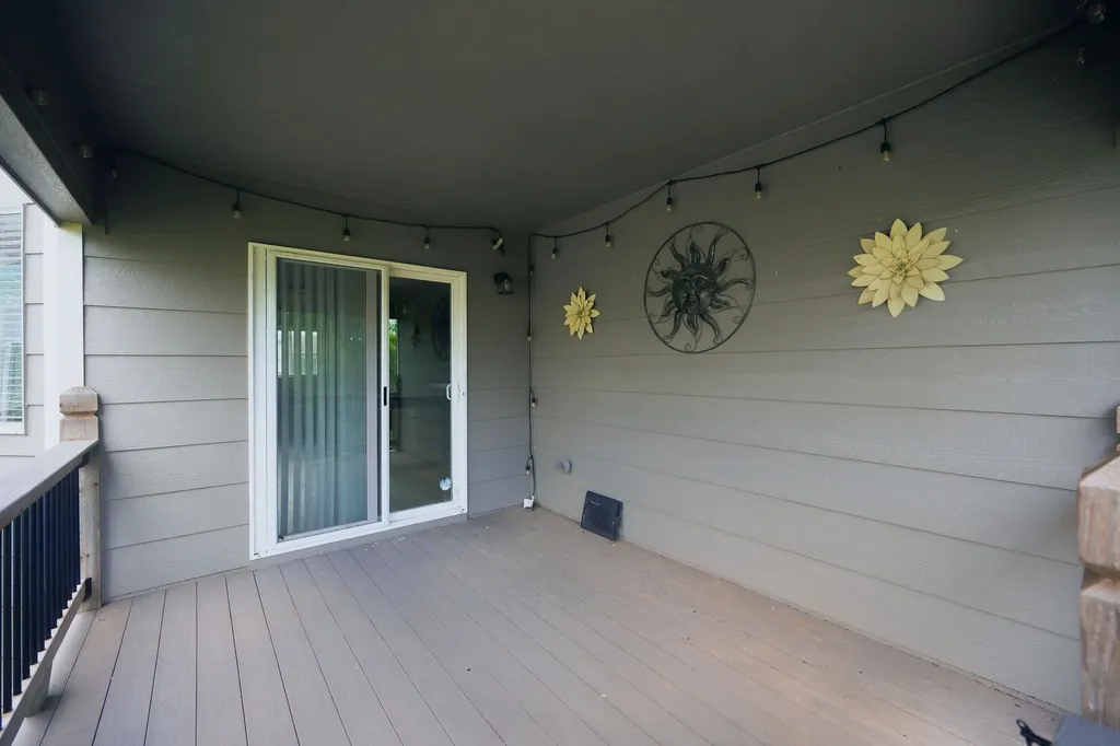 3031 N Susan Lane Mulvane KS 67110