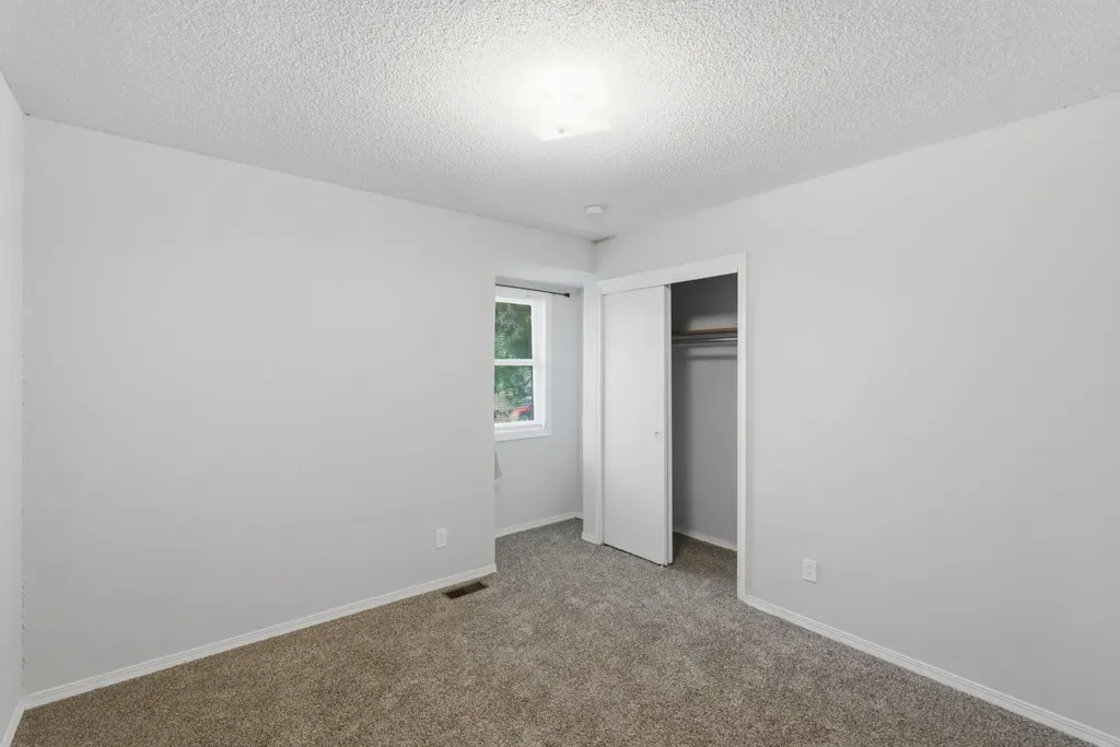 218 E Oak Meadows Road Derby KS 67037