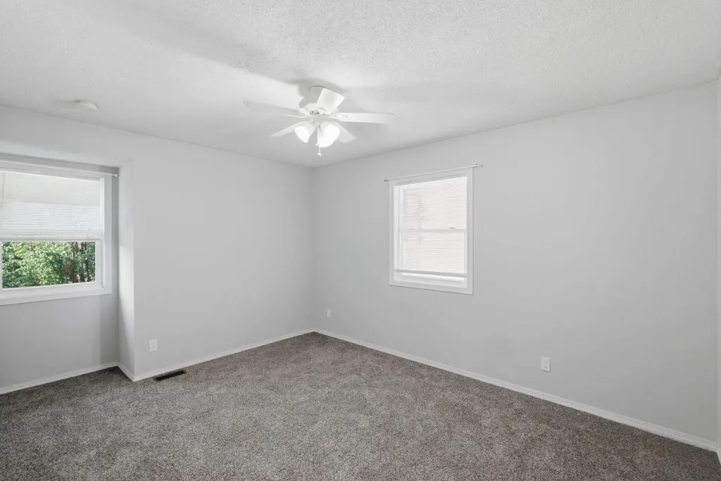 218 E Oak Meadows Road Derby KS 67037