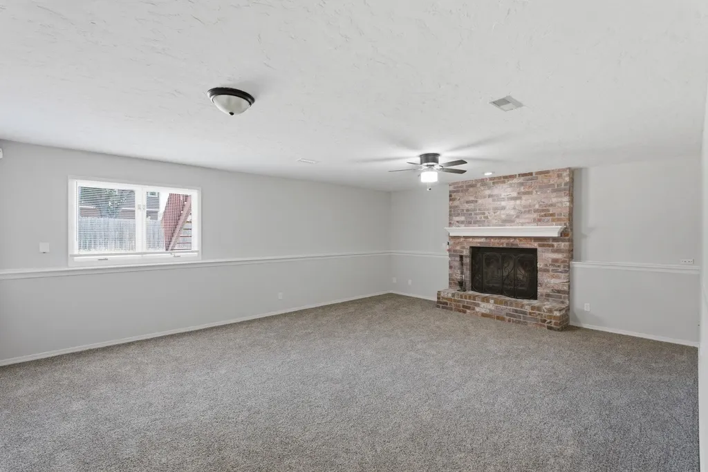 218 E Oak Meadows Road Derby KS 67037
