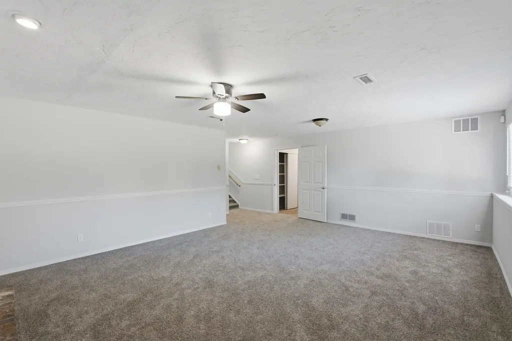 218 E Oak Meadows Road Derby KS 67037