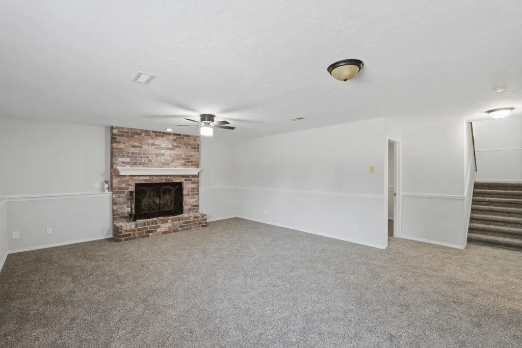 218 E Oak Meadows Road Derby KS 67037