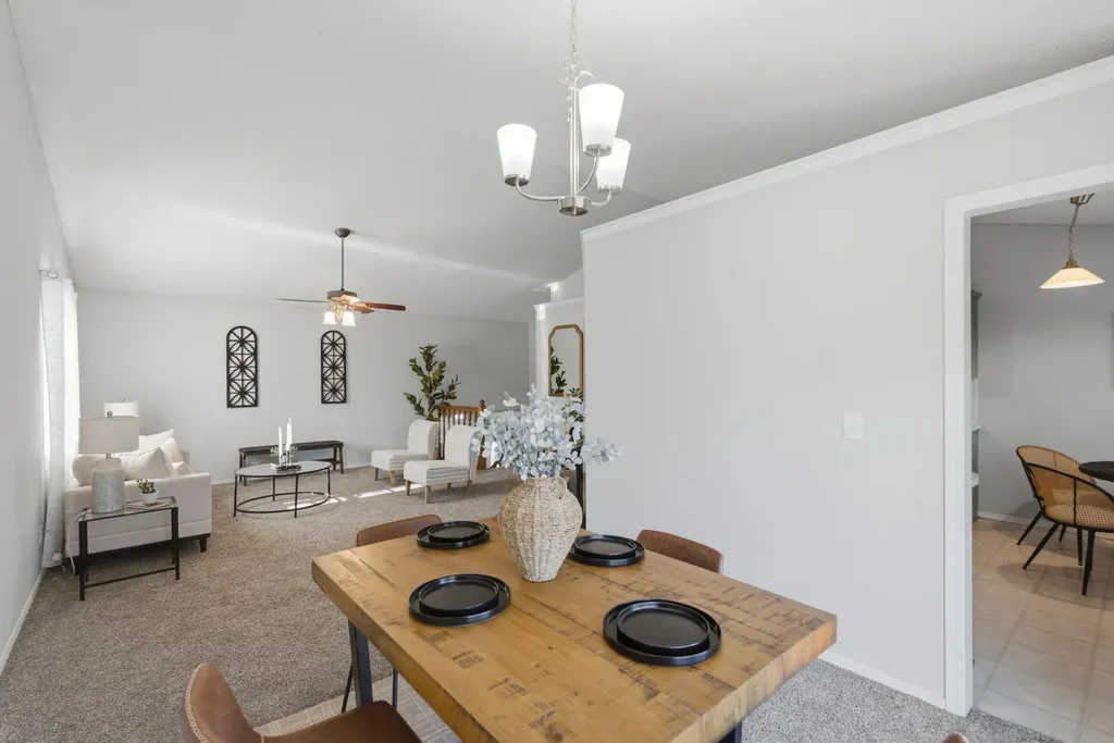 218 E Oak Meadows Road Derby KS 67037