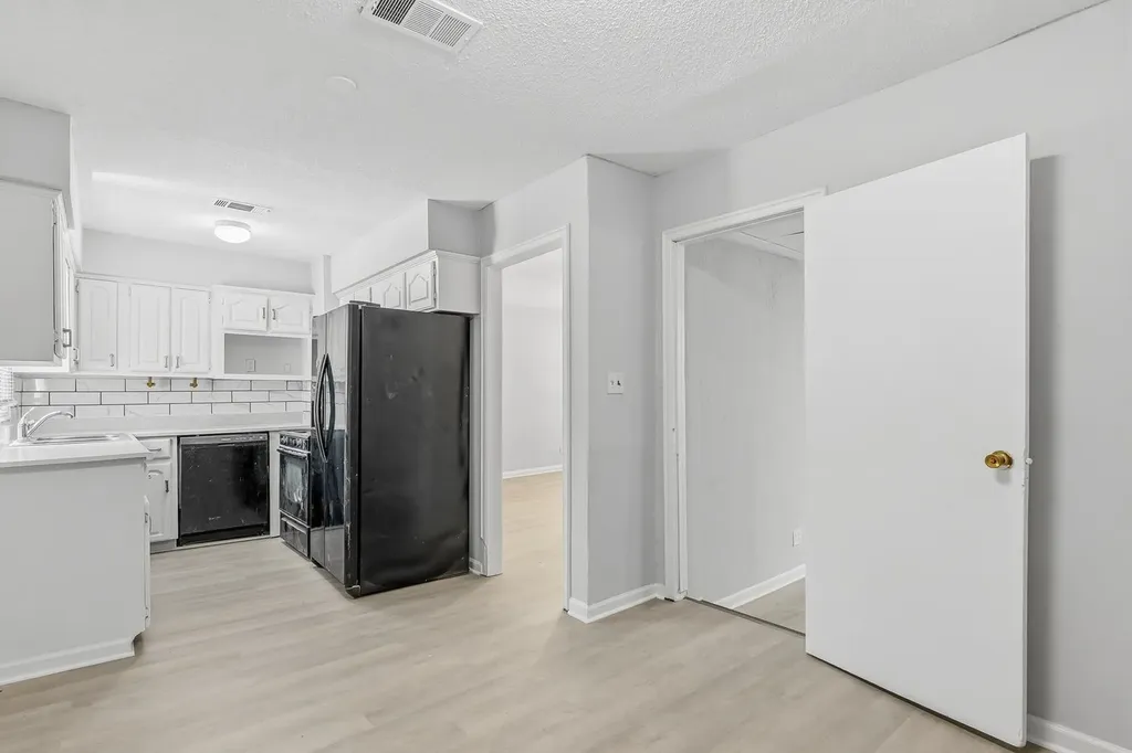 1234 N Chautauqua Avenue Wichita KS 67214