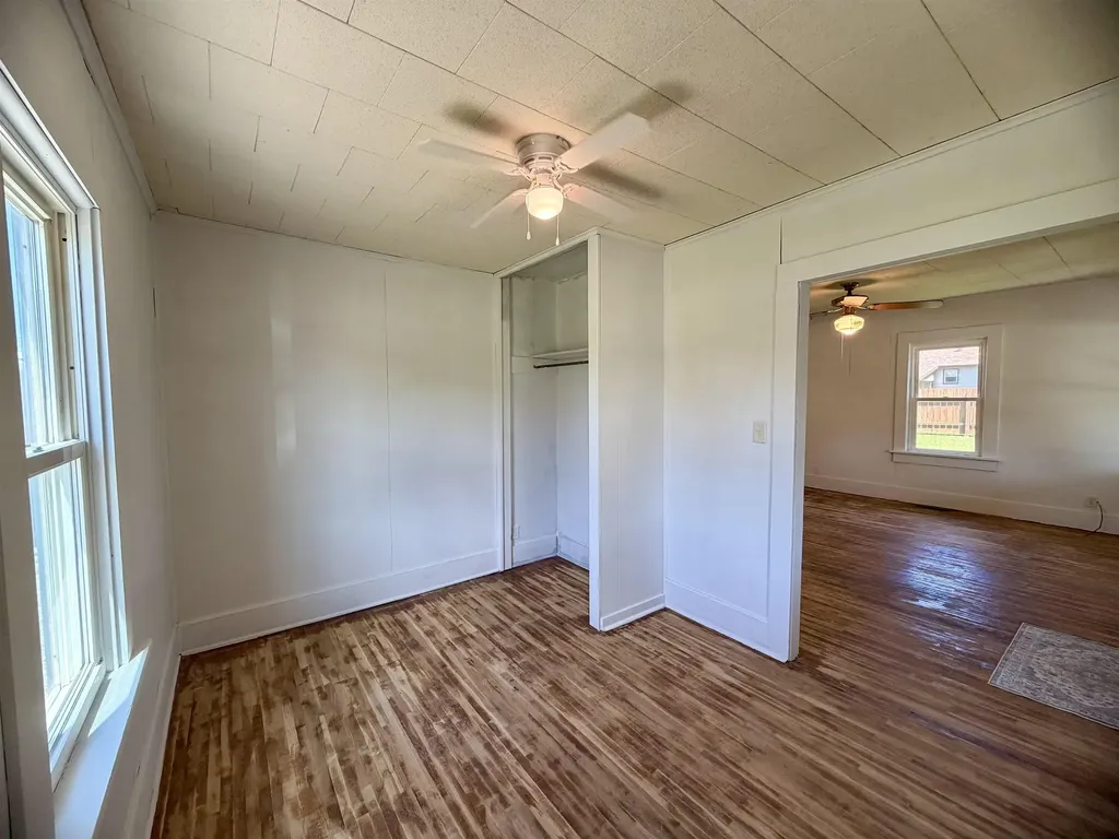 1301 N Main Street Eureka KS 67045