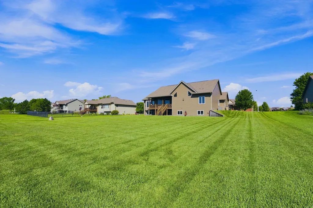 1717 E Elk Ridge Avenue Goddard KS 67052