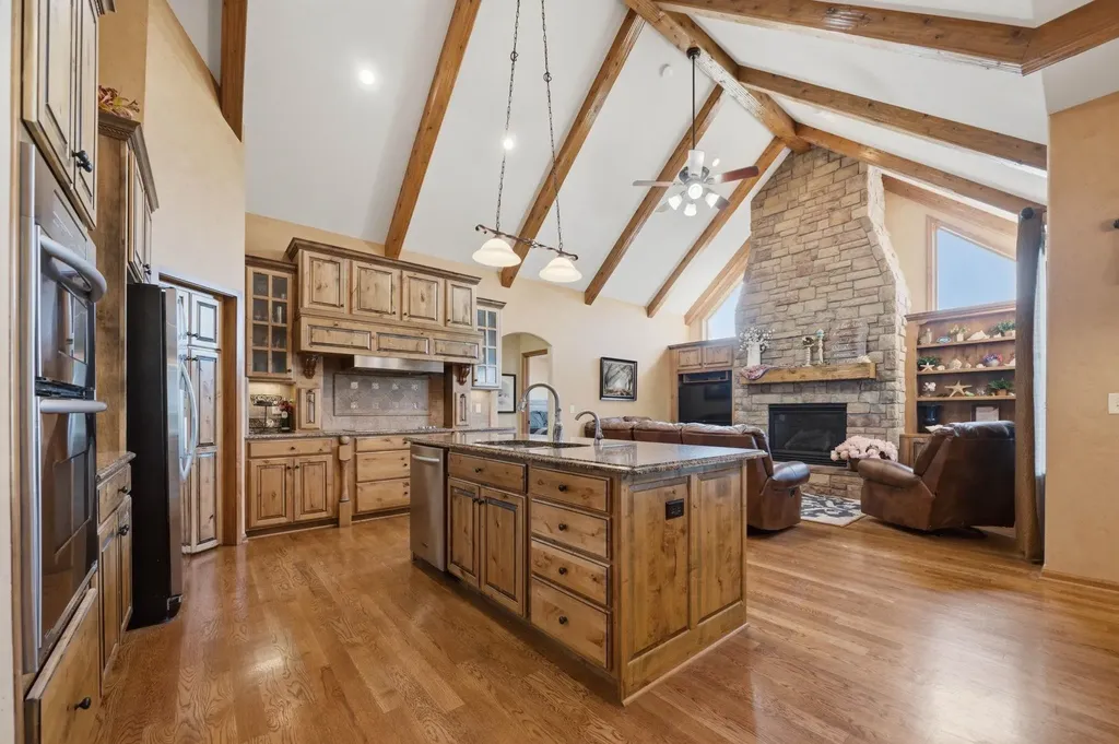 1717 E Elk Ridge Avenue Goddard KS 67052