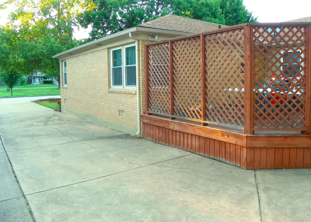214 N Brookside Parkway Wichita KS 67208-4409