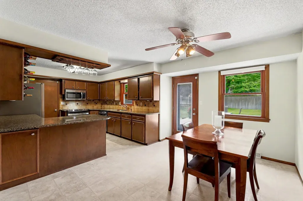 706 N Brook Forest Road Derby KS 67037
