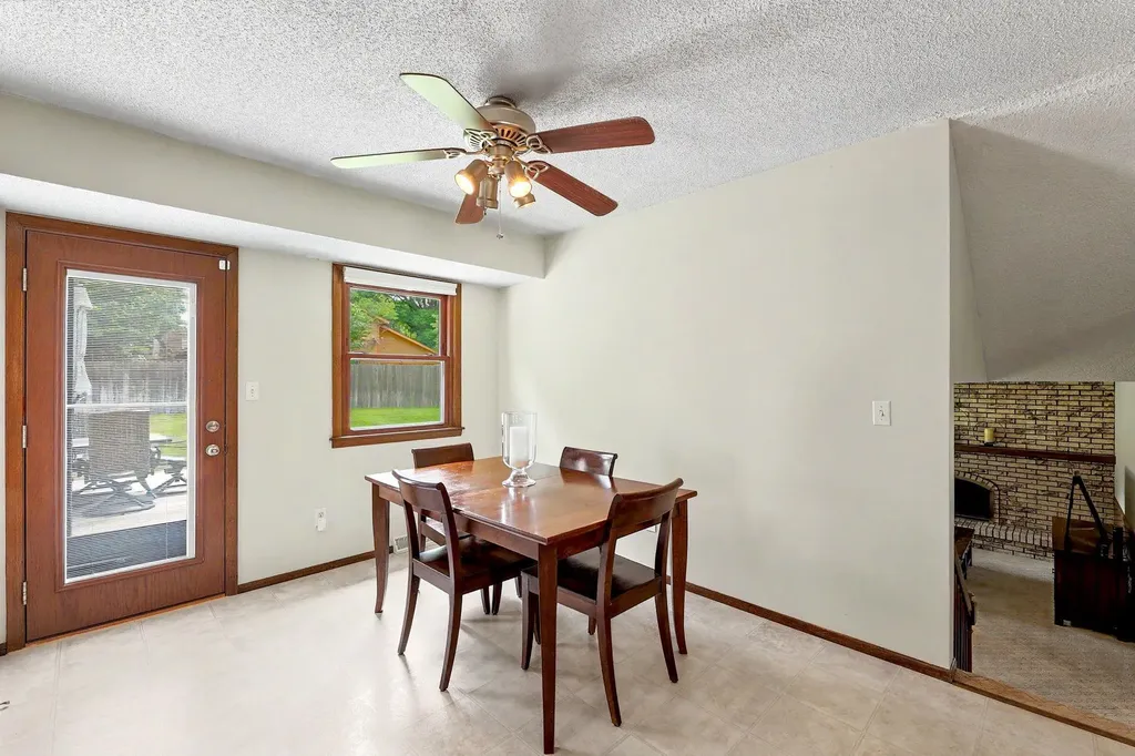 706 N Brook Forest Road Derby KS 67037