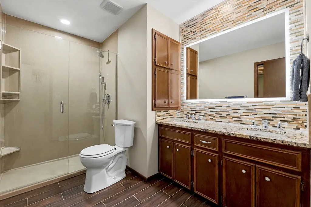 706 N Brook Forest Road Derby KS 67037