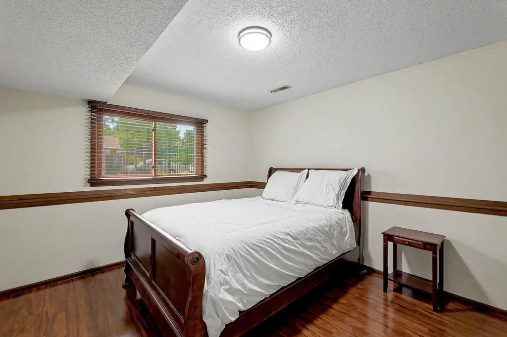 706 N Brook Forest Road Derby KS 67037