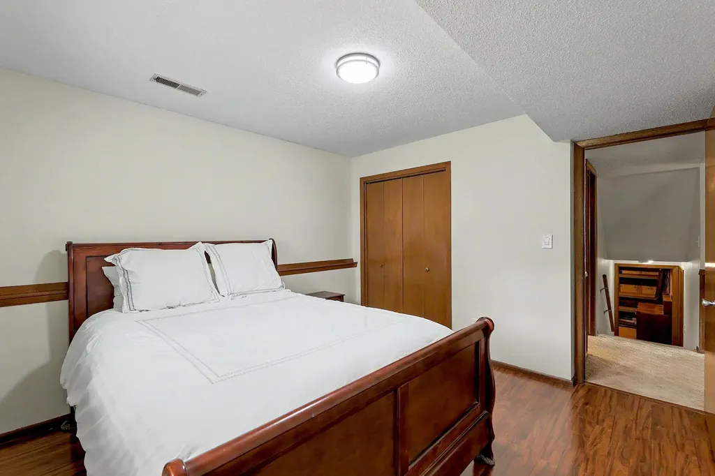 706 N Brook Forest Road Derby KS 67037