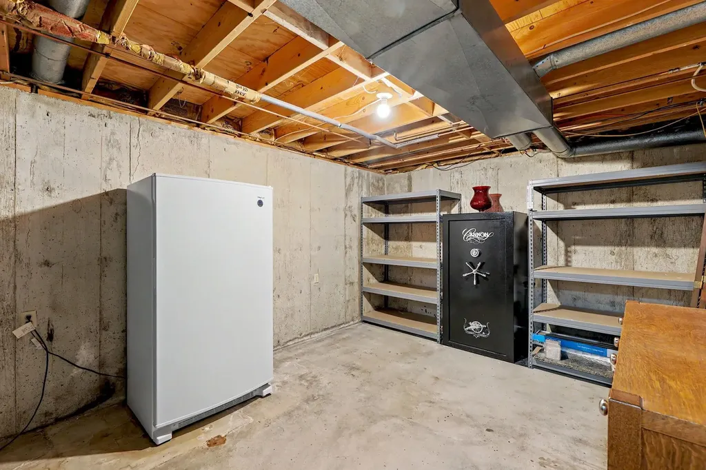 706 N Brook Forest Road Derby KS 67037