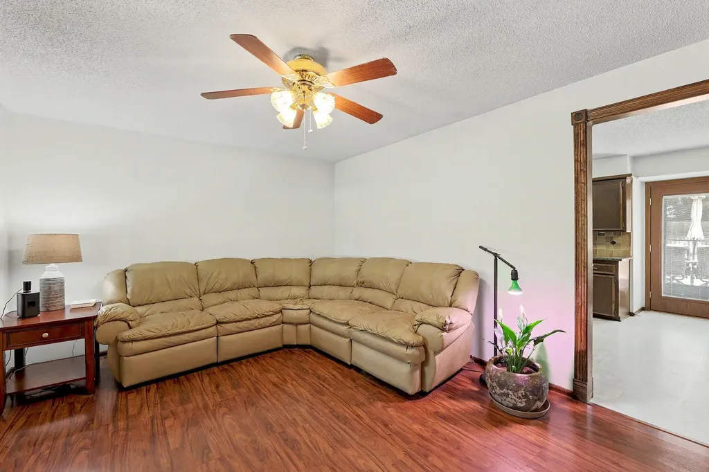 706 N Brook Forest Road Derby KS 67037