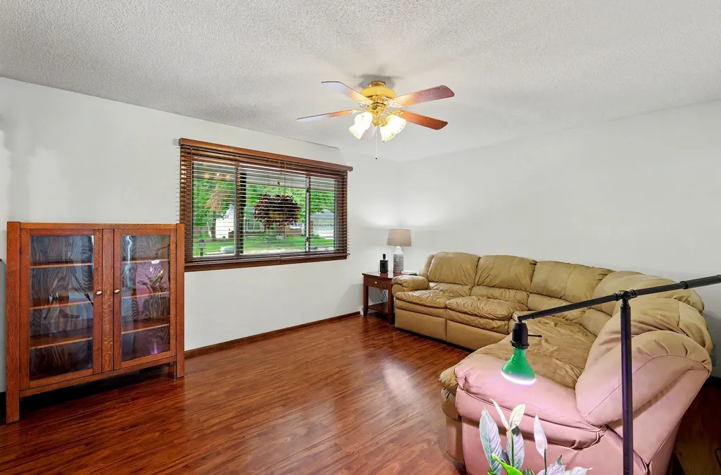 706 N Brook Forest Road Derby KS 67037