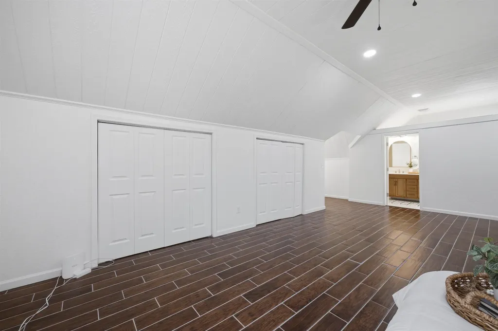 353 N Oliver Wichita KS 67208