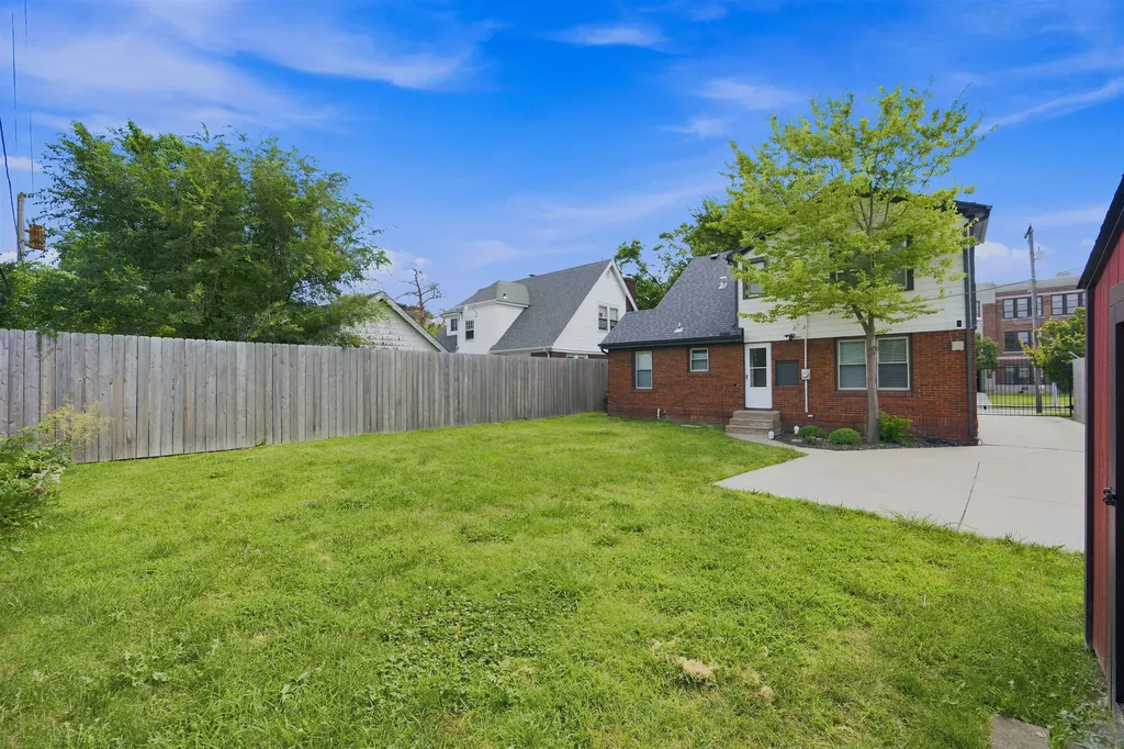 353 N Oliver Wichita KS 67208