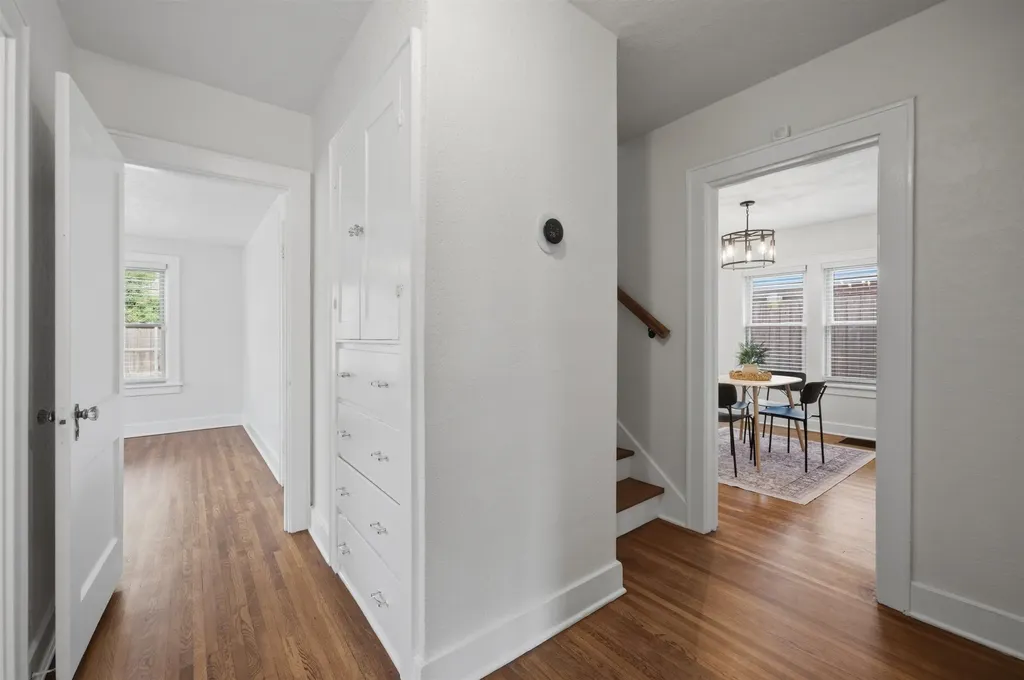 353 N Oliver Wichita KS 67208