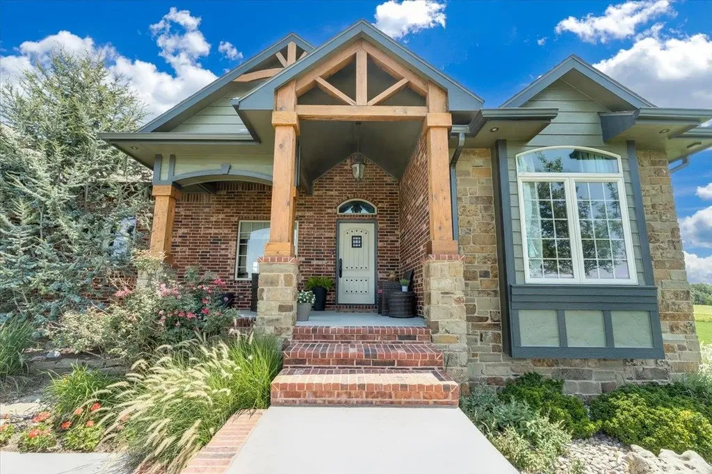 17620 W Highview Drive Goddard KS 67052-7701