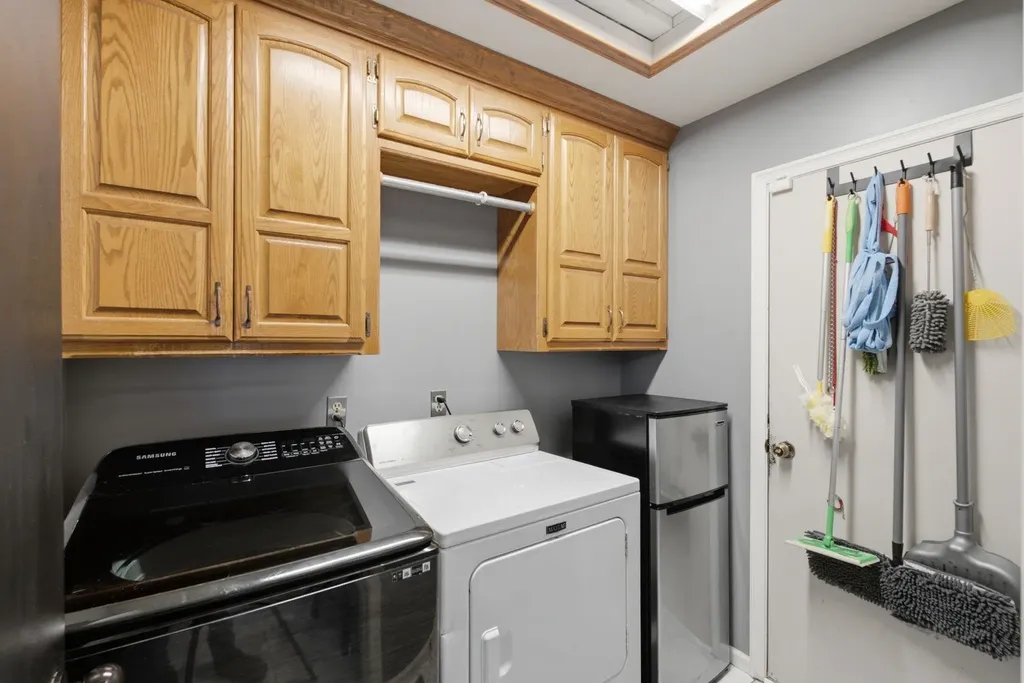 4848 N Farmstead Street Bel Aire KS 67220