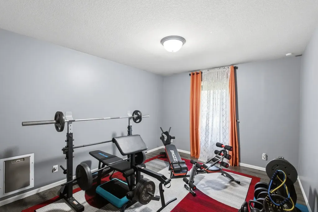4848 N Farmstead Street Bel Aire KS 67220