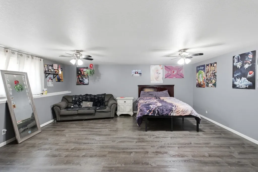 4848 N Farmstead Street Bel Aire KS 67220