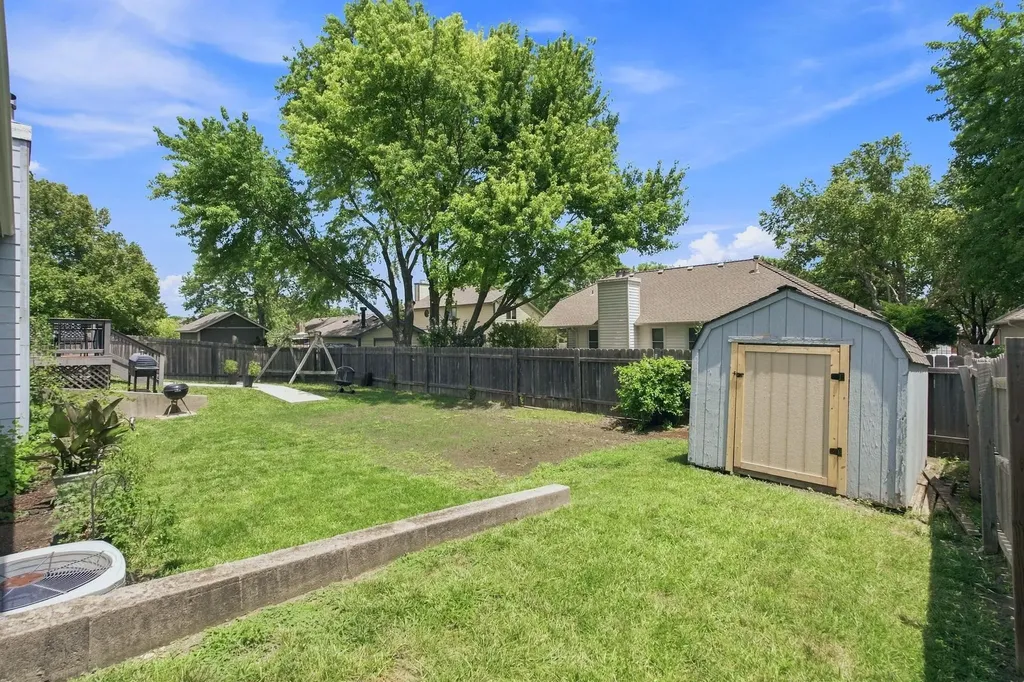4848 N Farmstead Street Bel Aire KS 67220