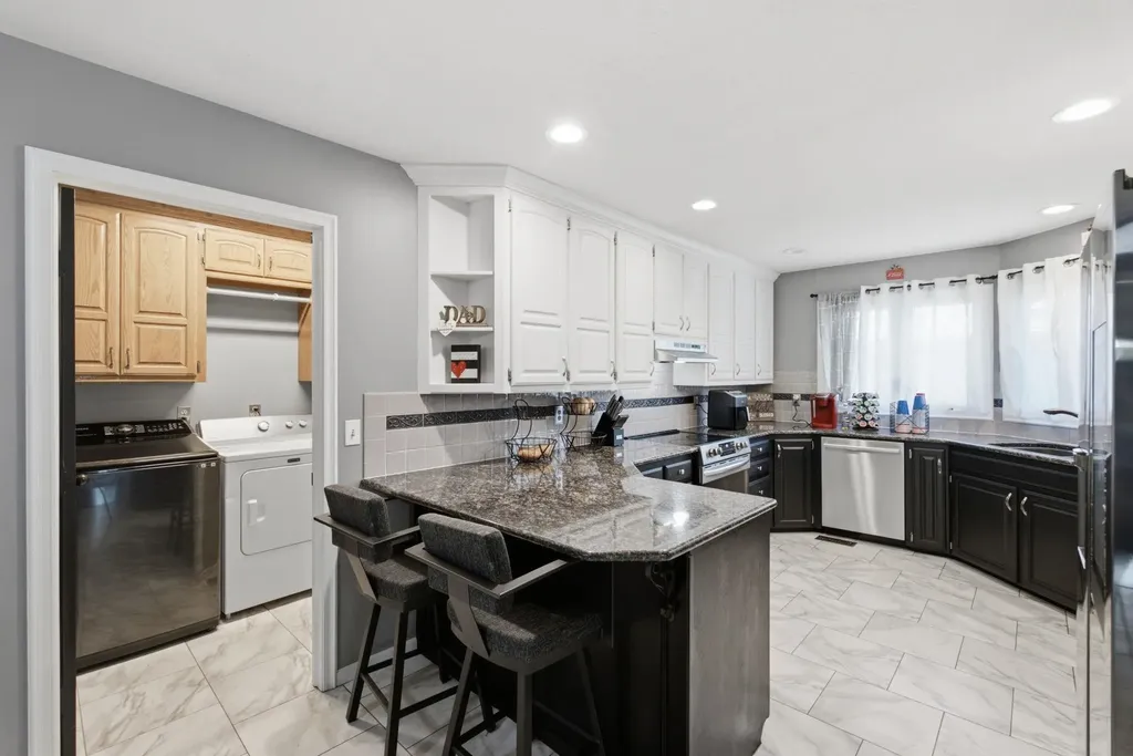 4848 N Farmstead Street Bel Aire KS 67220
