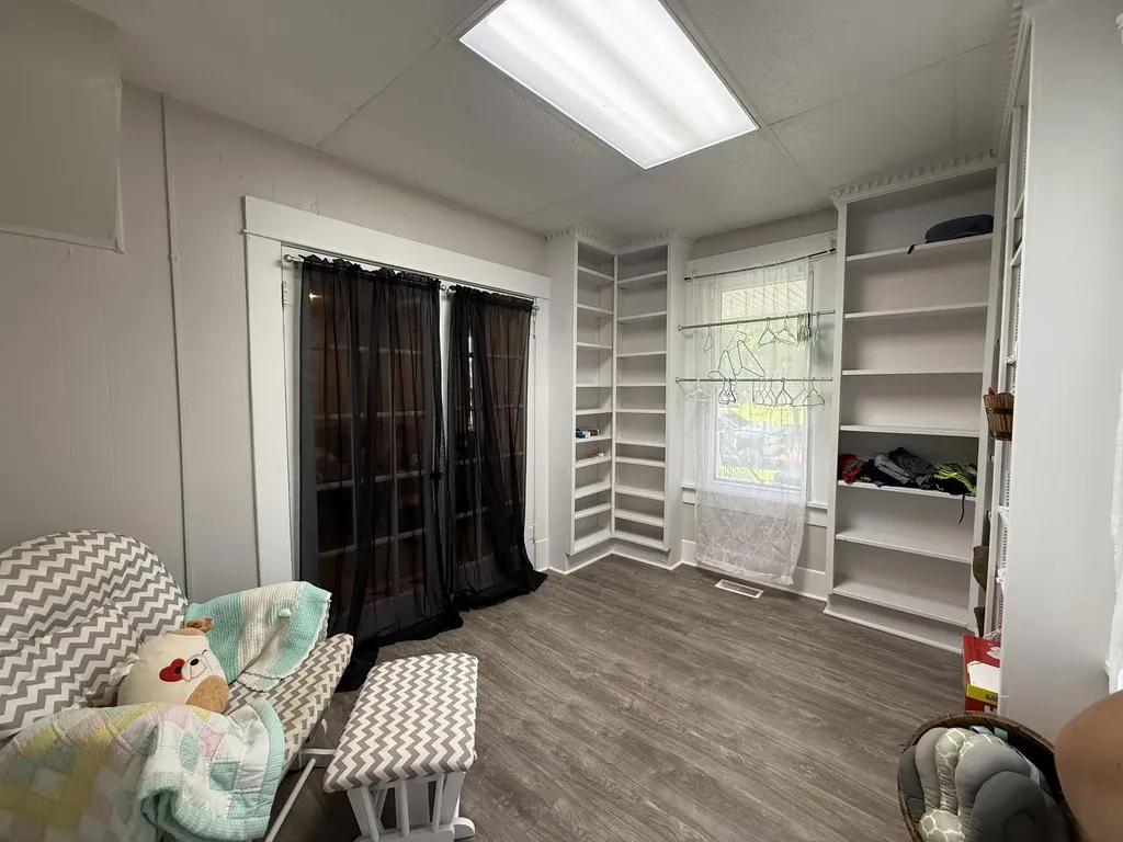 901 E 11th Avenue Winfield KS 67156