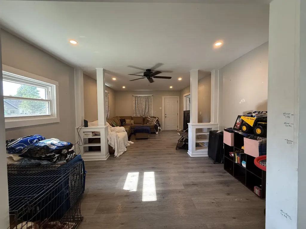 901 E 11th Avenue Winfield KS 67156